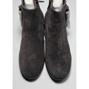 Vaneli Sport Dommie Brown Suede Ankle Boots Side Zip Wedge Booties‎ Womens 6M